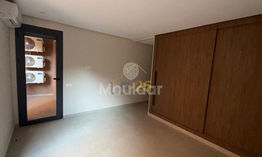 2-kamer appartement te koop met balkon en zwembad in Guéliz - view 4