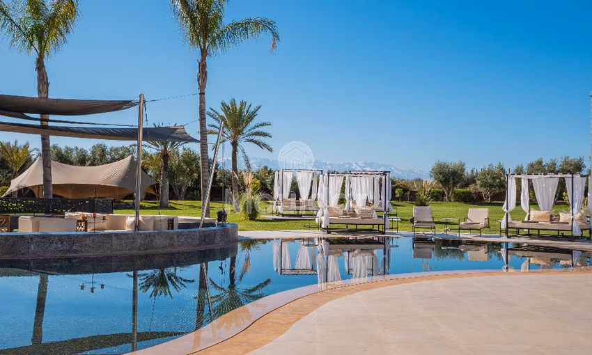 Villa de Rêve à Marrakech : Luxe et Confort en Vacances