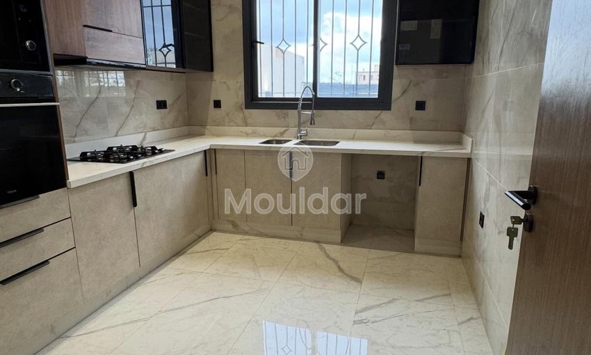 Przestronna Willa na Sprzedaż w Bouskoura: Luksus i Komfort - view 7