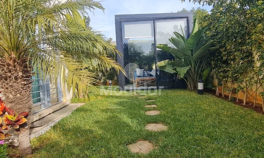 Villa de Prestige à Casablanca : Luxe et Confort au Bord de Mer Villa de Prestige à Casablanca : Luxe et Confort au Bord de Mer