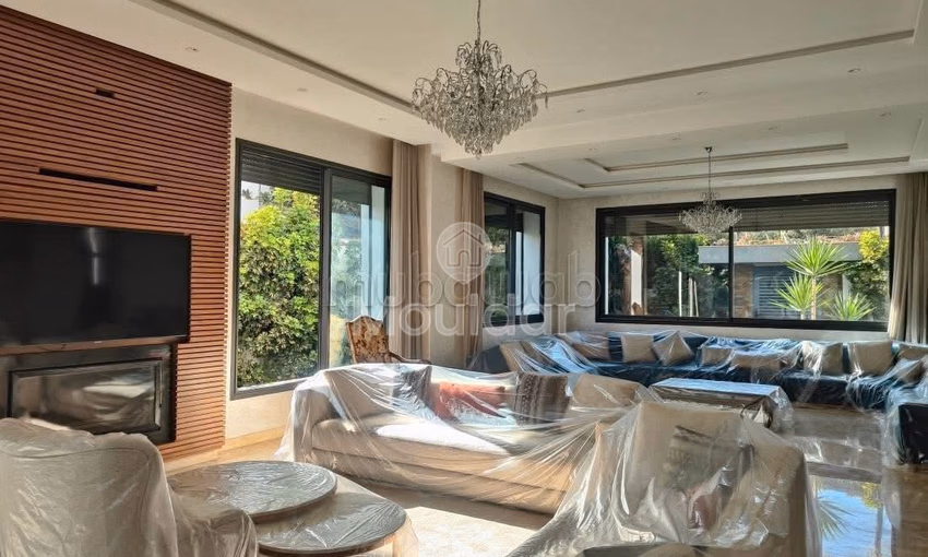 Villa à Casablanca - Habous : Élégance et confort à vendre Villa à Casablanca - Habous : Élégance et confort à vendre