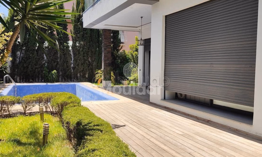 Villa à Casablanca - Habous : Élégance et confort à vendre Villa à Casablanca - Habous : Élégance et confort à vendre