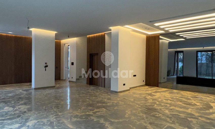 Villa Luxe à Aïn Diab : 3 Chambres avec Piscine - view 6