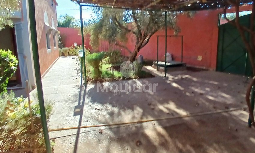 Dream Villa in Marrakech: Pool, Garden, and Luxury Terrace - view 2