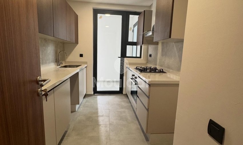 شقة للإيجار في الدار البيضاء: أمن، شرفة وراحة - view 6