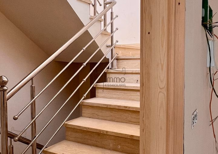 Appartement Duplex Spacieux à Argana : Terrasse Privée Appartement Duplex Spacieux à Argana : Terrasse Privée