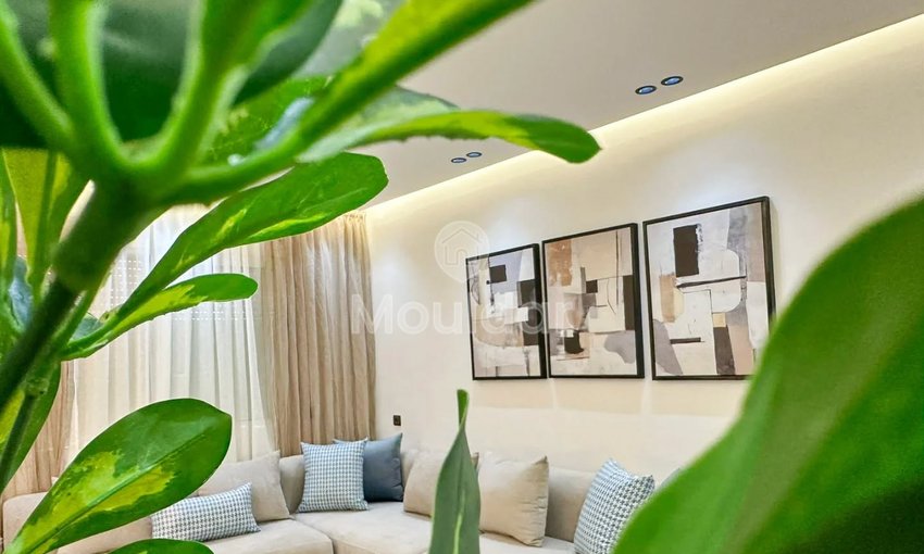 Ontsnap naar Tanger: Appartement met 2 Slaapkamers, Balkon en Beveiliging - view 2