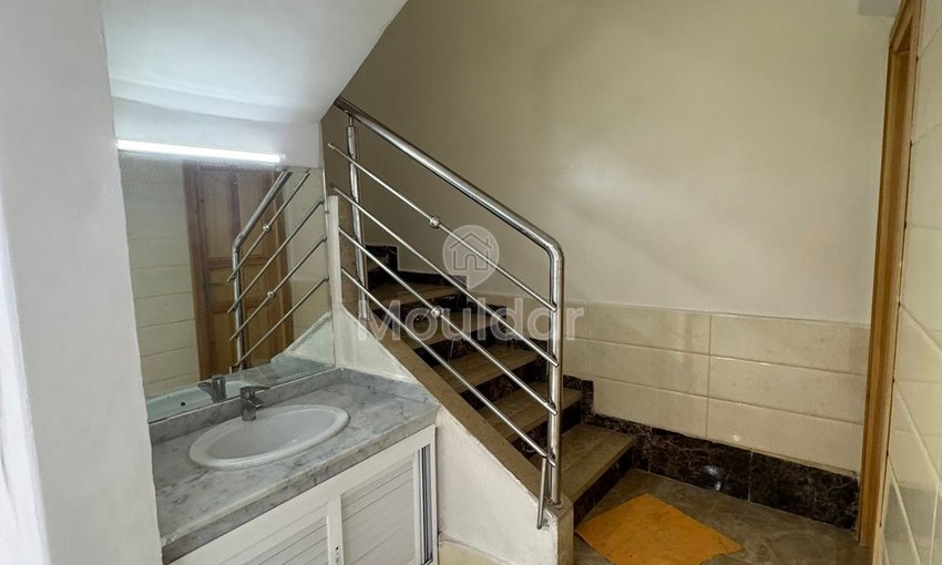 Duplex à Venda em Fez: 4 Quartos e Segurança Garantida - view 23
