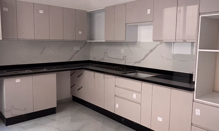 Appartement à vendre : Terrasse, Parking, 76 m²!