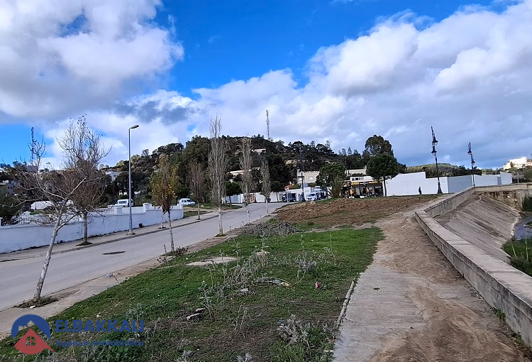 Magnificent land for villa in Tangier Boukhalef