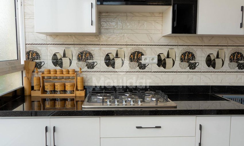 Vacation Rental in Tangier: 2-Bedroom Apartment with Equipped Kitchen - view 23