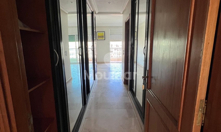 Charming 3-Bedroom Apartment for Sale in Casablanca - Racine - view 6