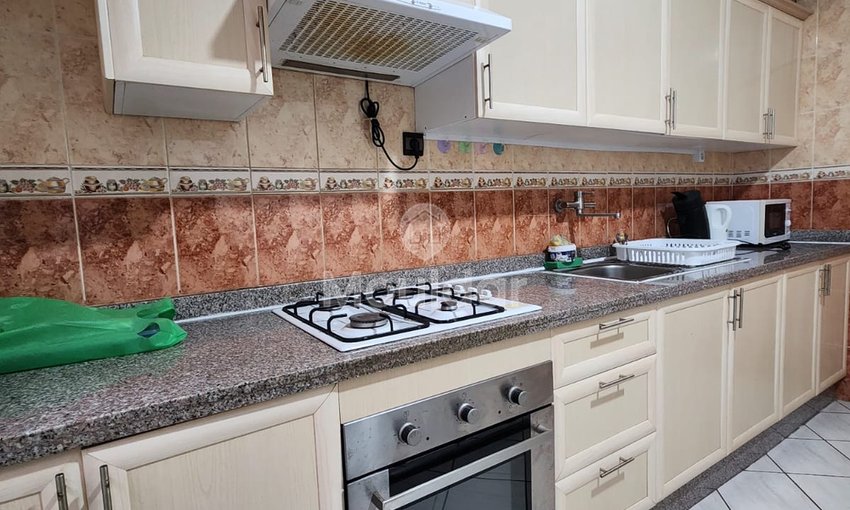 De Închiriat: Apartament cu 2 Camere în Agadir, Bucătărie Utilată - view 9