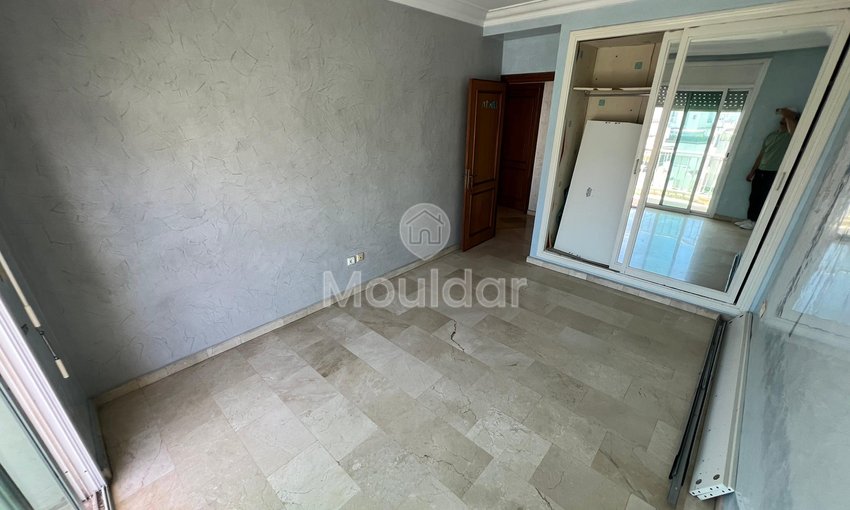 Charming 3-Bedroom Apartment for Sale in Casablanca - Racine - view 4