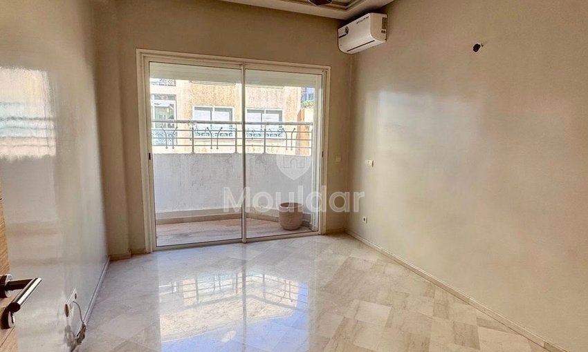 شقة للإيجار في الدار البيضاء: غرفتان مع شرفة - view 4