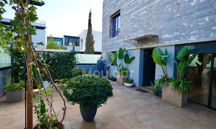 Duplex Élégant à Casablanca : Luxe et Confort de Vie - view 17