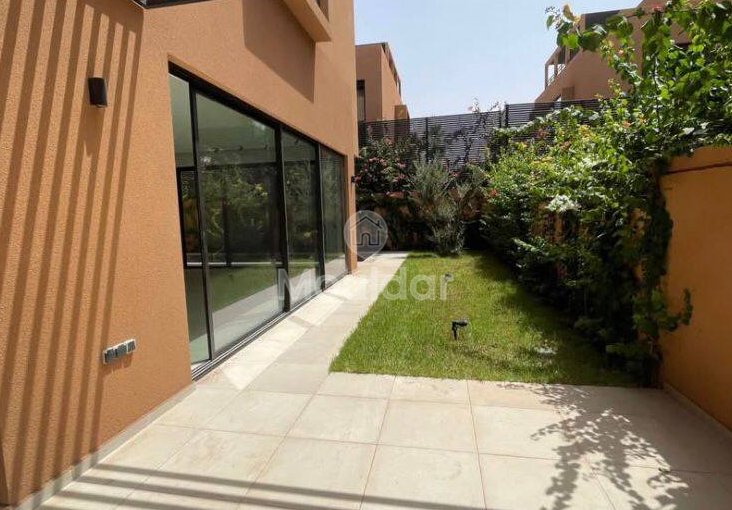 Villa de Luxe à Marrakech : 4 Chambres avec Piscine - view 5