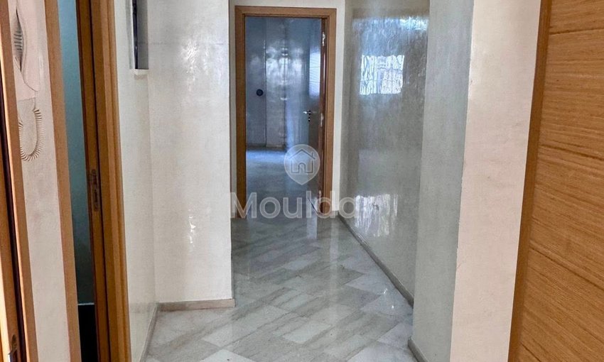 شقة للإيجار في الدار البيضاء: غرفتان مع شرفة - view 5