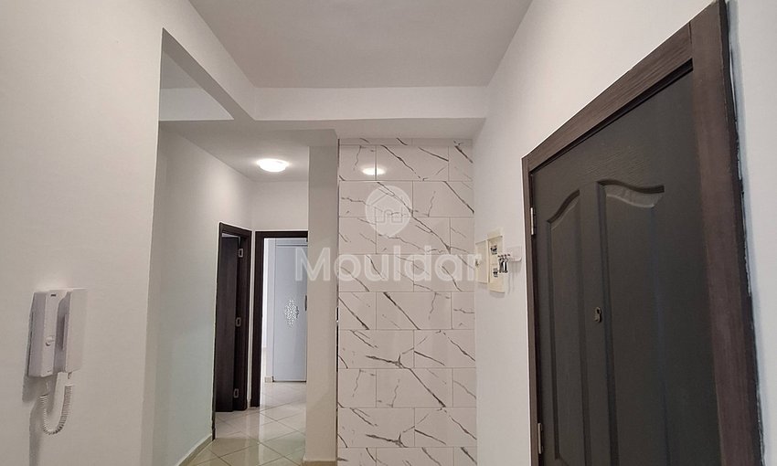 En Venta: Apartamento de 2 Habitaciones en Martil, Primer Piso - view 3