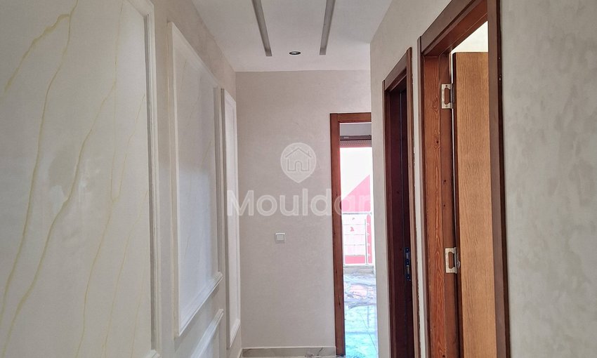 Υπέροχο Διαμέρισμα στη Μαρτίλ: 3 Υπνοδωμάτια και Μπαλκόνι - view 6