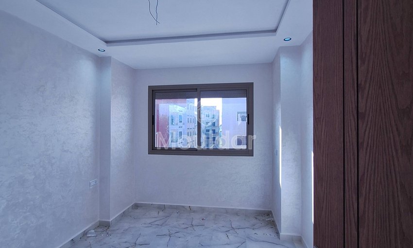 Υπέροχο Διαμέρισμα στη Μαρτίλ: 3 Υπνοδωμάτια και Μπαλκόνι - view 3