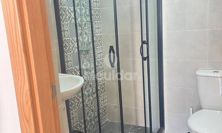 شقة للإيجار في طنجة - العوينه، 2 غرف نوم مجهزة - view 9