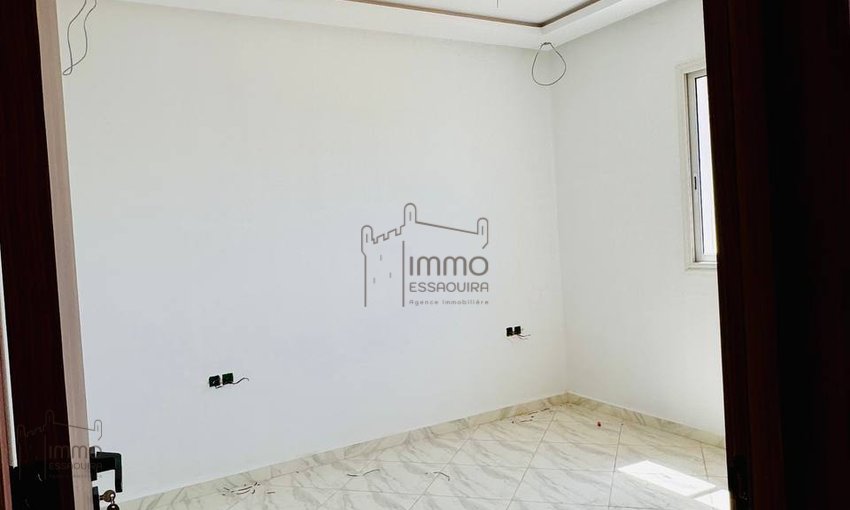 Apartamento Elegante de 2 Quartos com Terraço - view 23