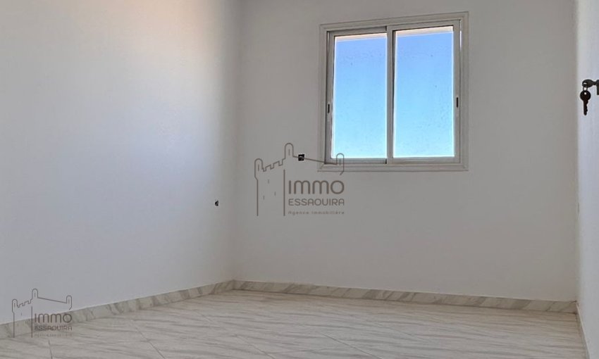 Apartamento Elegante de 2 Quartos com Terraço - view 14