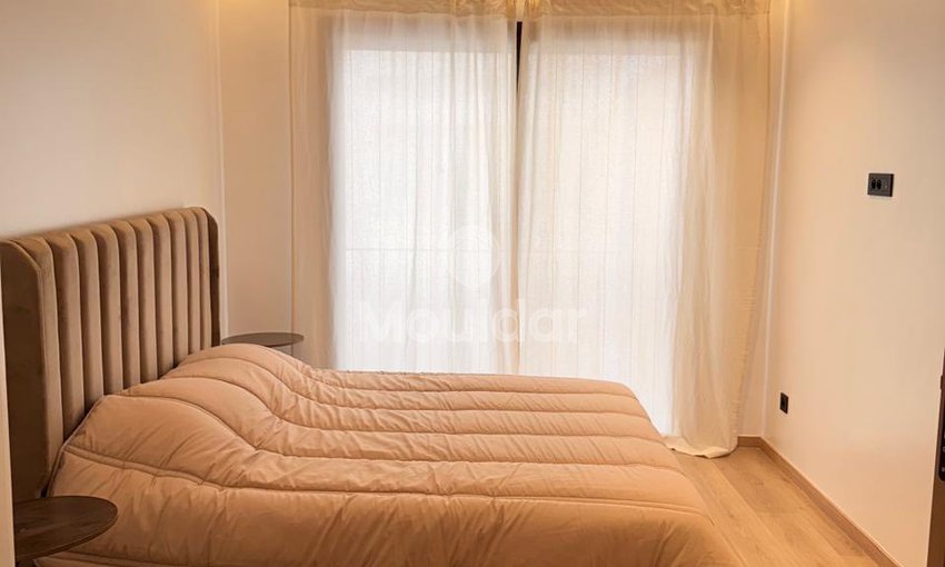 Casablanca'da Kiralık Stüdyo, Prensesler - view 6