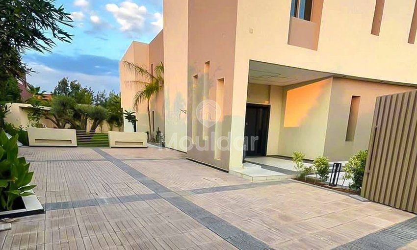 الهروب إلى مراكش: فيلا فاخرة مع مسبح وحديقة - view 11