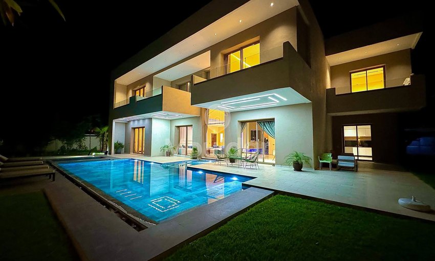 الهروب إلى مراكش: فيلا فاخرة مع مسبح وحديقة - view 2