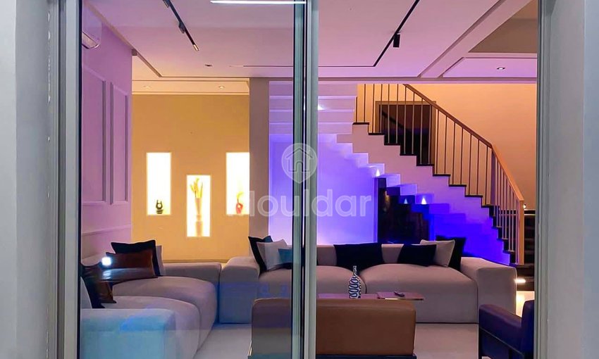 الهروب إلى مراكش: فيلا فاخرة مع مسبح وحديقة - view 6