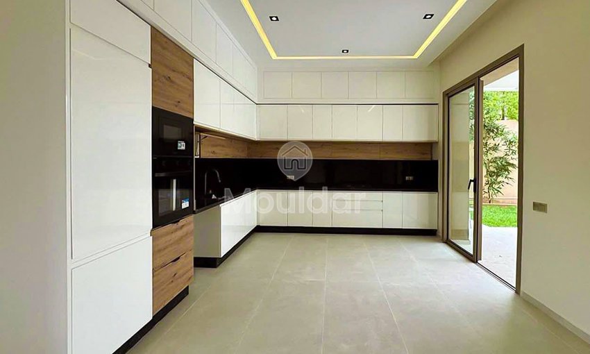 الهروب إلى مراكش: فيلا فاخرة مع مسبح وحديقة - view 18