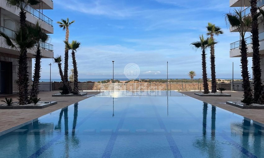 2-Zimmer-Wohnung zu vermieten mit Schwimmbad in Aïn Diab - view 9