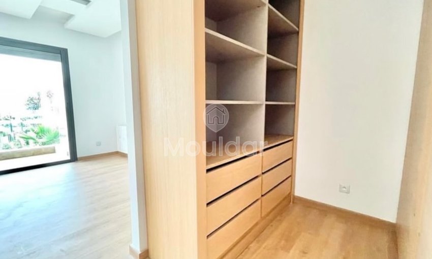 Μοναδική Βίλα προς Ενοικίαση στην Αΐν Ντιάμπ - Ιδανική για Εσάς - view 7