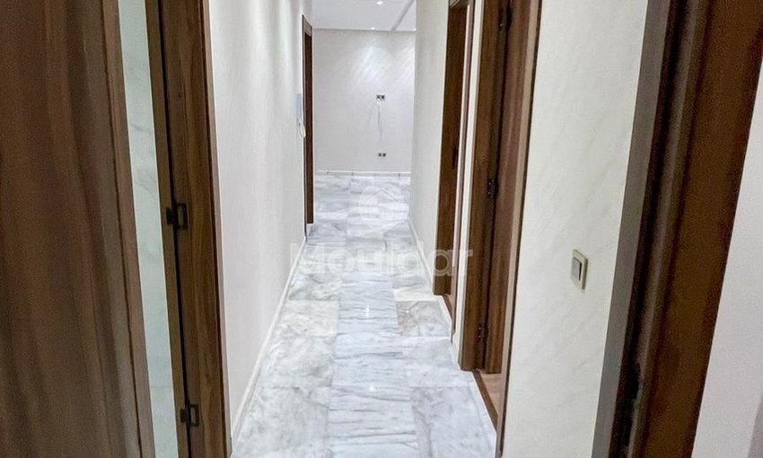 Mooi Appartement met 3 Slaapkamers Te Huur in Tanger - Route Assilah - view 6