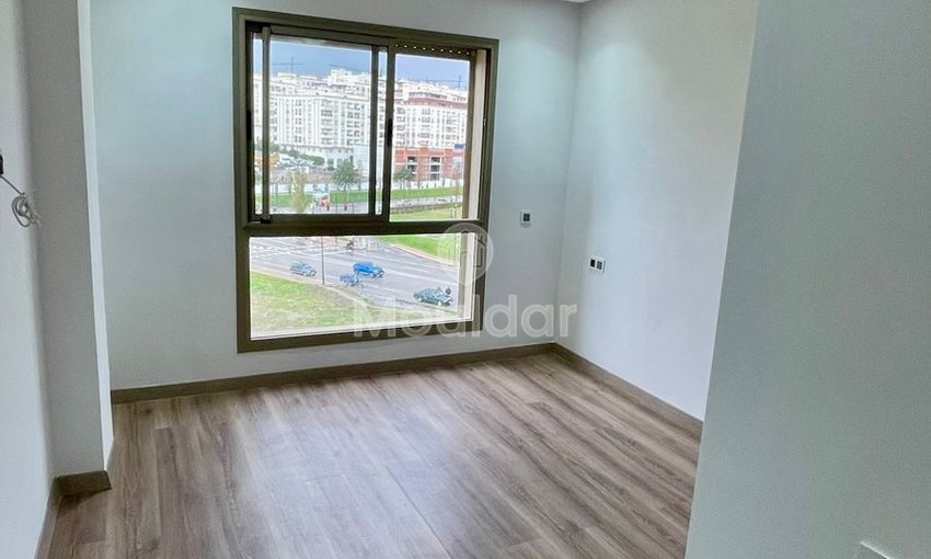 Mooi Appartement met 3 Slaapkamers Te Huur in Tanger - Route Assilah - view 2