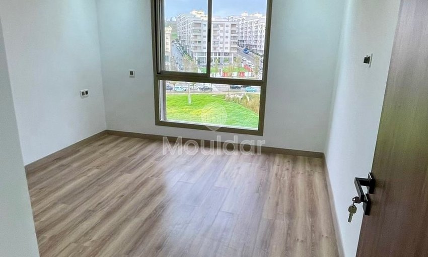 Mooi Appartement met 3 Slaapkamers Te Huur in Tanger - Route Assilah - view 5