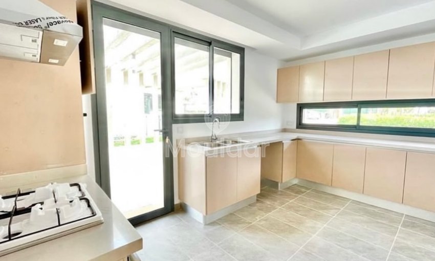 Μοναδική Βίλα προς Ενοικίαση στην Αΐν Ντιάμπ - Ιδανική για Εσάς - view 11