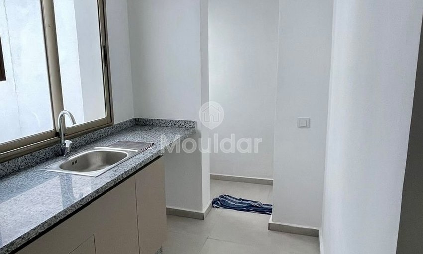 Mooi Appartement met 3 Slaapkamers Te Huur in Tanger - Route Assilah - view 8