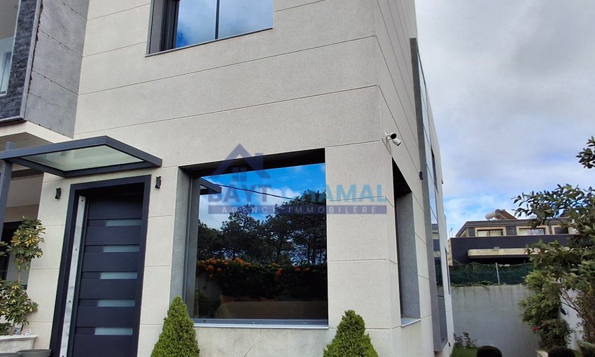 Location Villa de Luxe à Tanger : Piscine et Charme - view 5