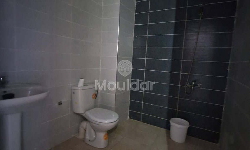 Charmant Appartement 2 Chambres avec Balcon à Ksar el-Kebir - view 16