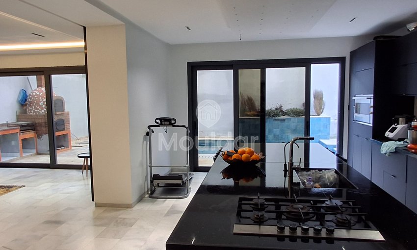 Villa de Luxe à Tanger : Charme et Piscine à Louer - view 3