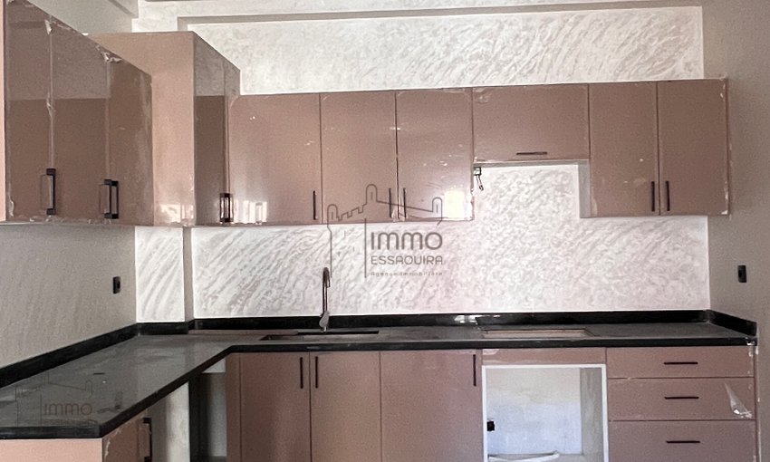 Modern Studio in Essaouira: Terrace, Security, and Comfort - view 4