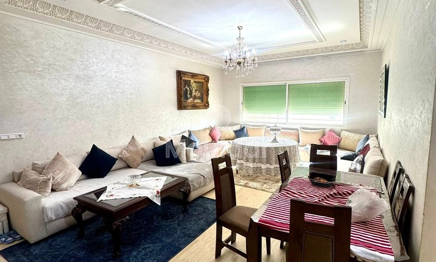 De Vânzare: Apartament Spațios cu 3 Camere în Fès cu Balcon - view 3