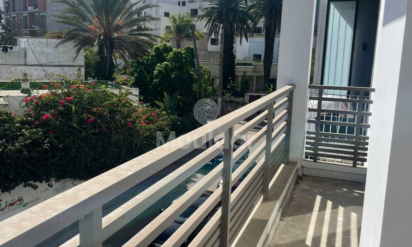 Charmantes Studio zu Vermieten mit Balkon in Maarif, Casablanca - view 4