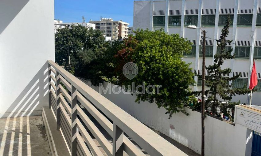 Charmantes Studio zu Vermieten mit Balkon in Maarif, Casablanca - view 3