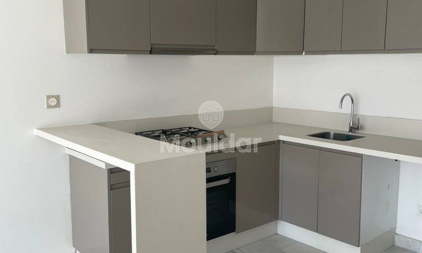 Charmantes Studio zu Vermieten mit Balkon in Maarif, Casablanca - view 6