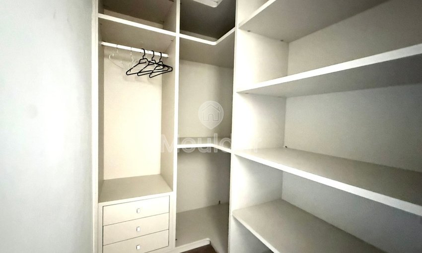 Mieszkanie umeblowane do wynajęcia z niesamowitym widokiem w Aïn Diab - view 8