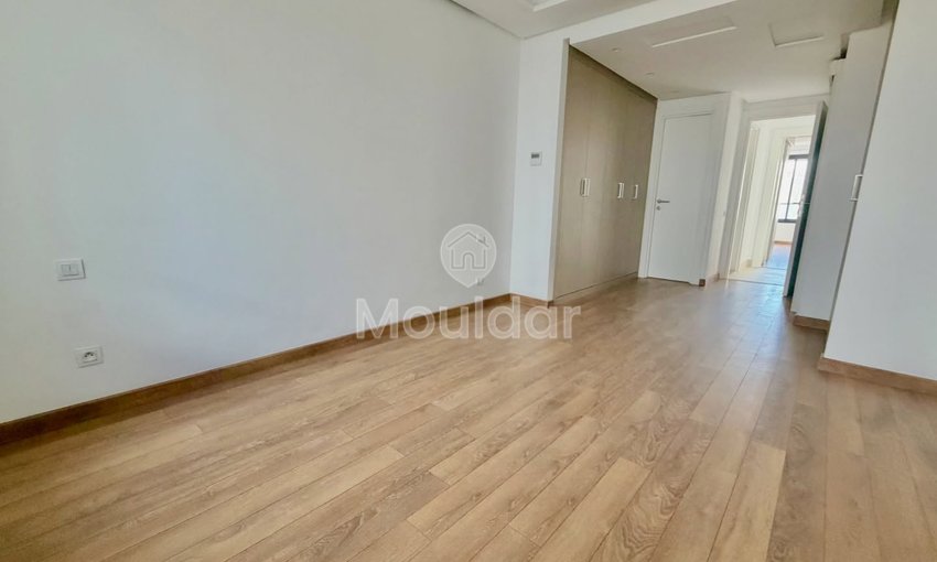 Casablanca'da Teraslı Satılık Şirin Daire - view 3